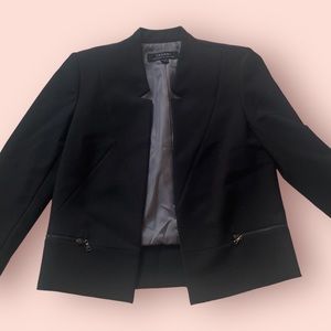 tahari black blazer